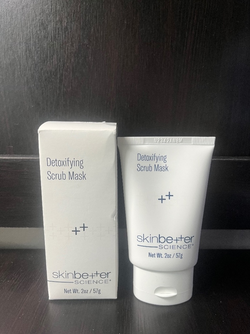 Detoxifying scrub mask